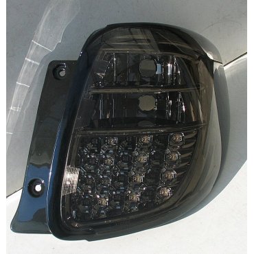 Suzuki SX-4 оптика задняя LED черная