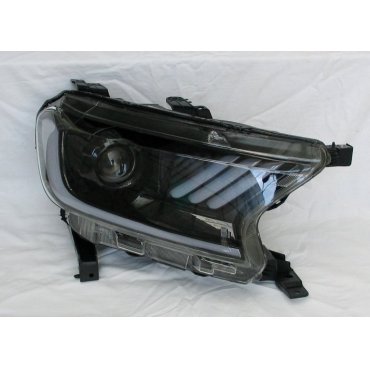 Ford Ranger T7 оптика передняя  стиль Mustang