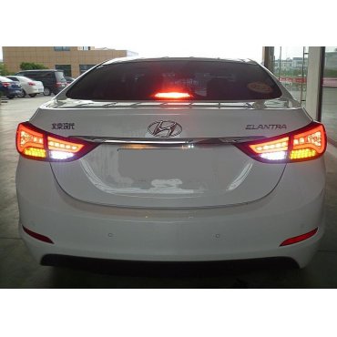 Hyundai Elantra MD оптика задняя красная 100%   LED