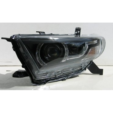 Toyota Highlander оптика передняя ксеноновая стиль RR Evogue