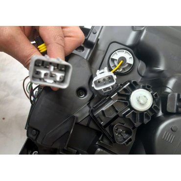 Toyota Tundra 2014+ оптика передняя Full LED стиль RP