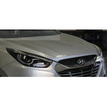 Hyundai IX35 оптика передняя черная