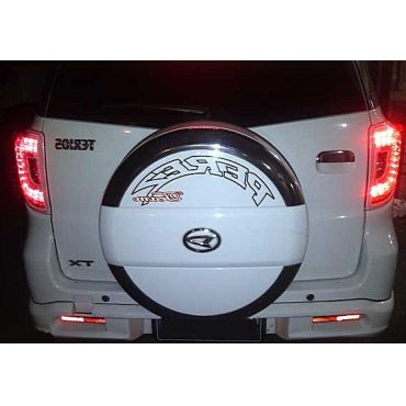Toyota Rush / Daihatsu Terios задние светодиодные фонари LED хром