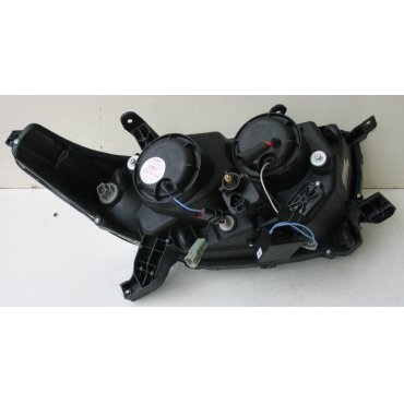 Toyota Highlander оптика передняя ксеноновая с DRL 