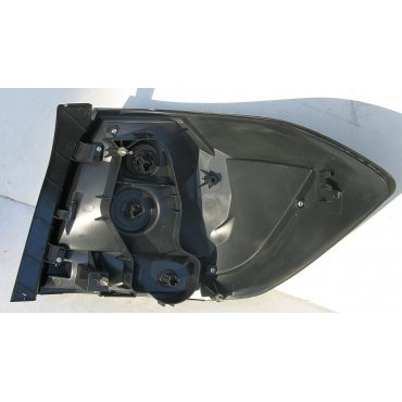 Toyota Highlander 2012 оптика задняя LED черная