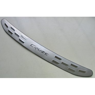 Chevrolet Cruze Mk1 накладка защитная на задний бампер с логотипом 