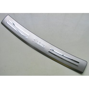 Skoda Fabia 2 накладка защитная на задний бампер