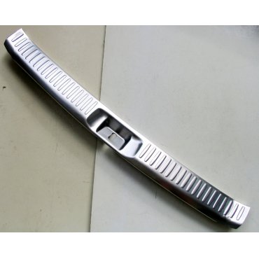 Toyota Highlander XU50 2014 накладка защитная на задний бампер внутренняя V1